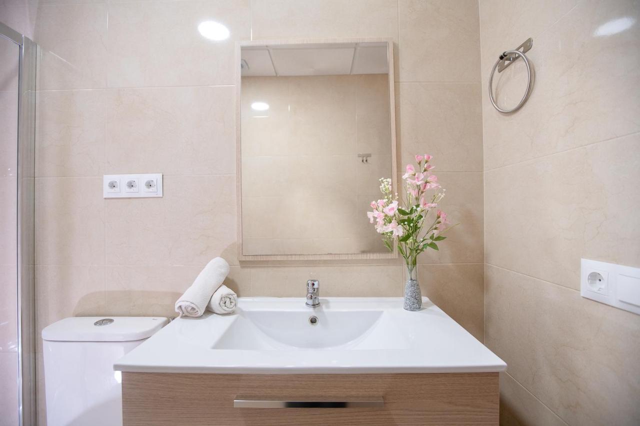 Precioso Apartamento Junto A La Playa 2 Fuengirola Bagian luar foto